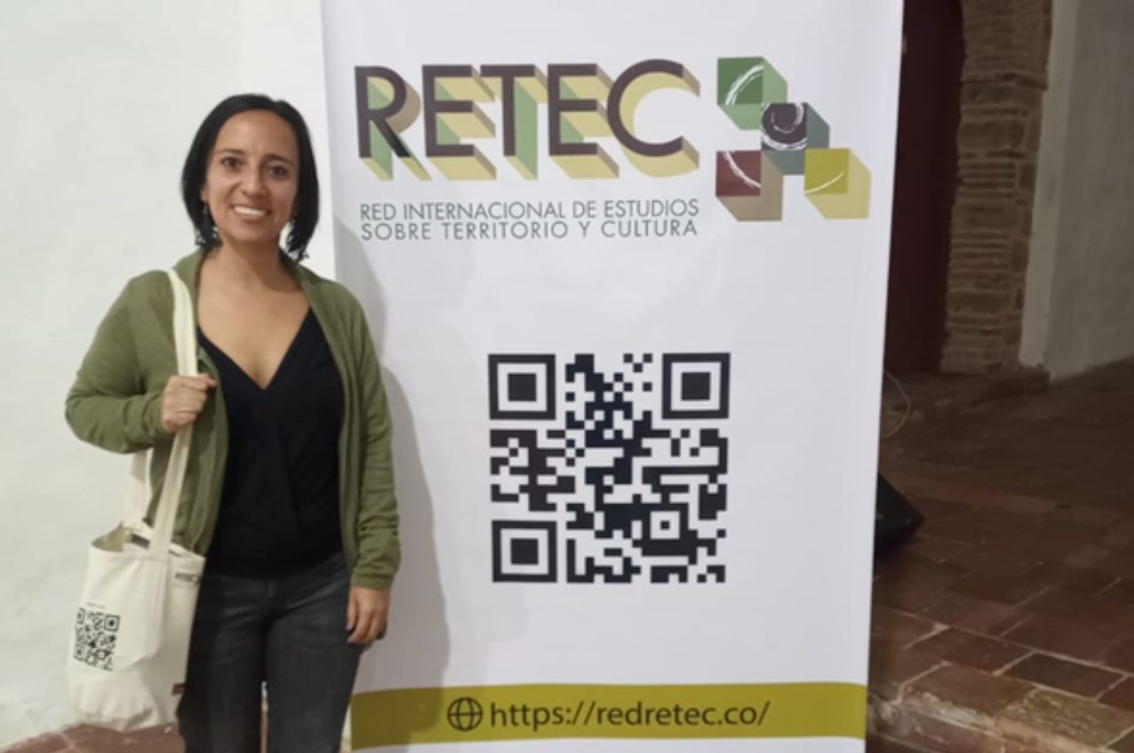 Docente en el congreso internacional