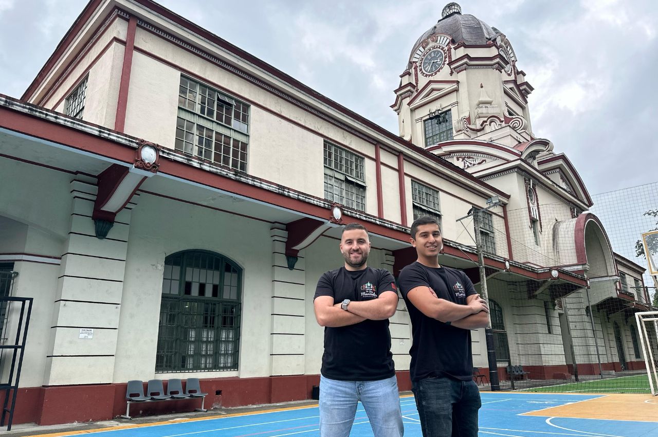 Dos graduados de la UAM conforman Yo Soy Manizales. 