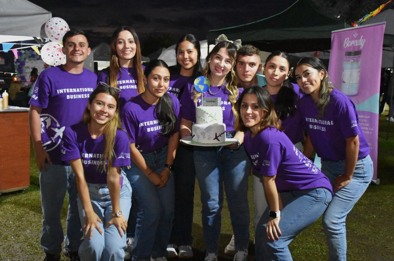 Estudiantes celebran el Día del Negociador Internacional 2025
