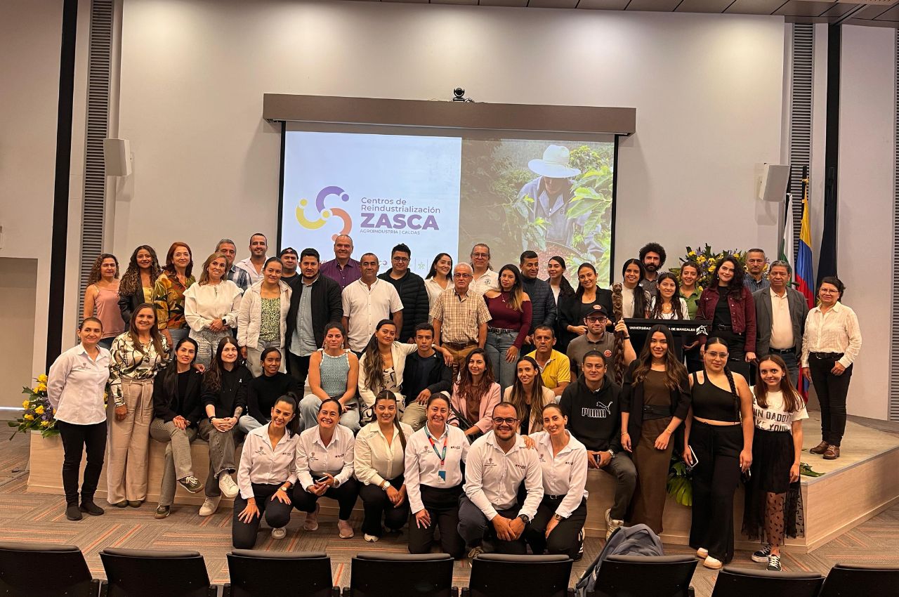 Participantes de la tercera cohorte del Zasca Agroindustria Caldas en café.