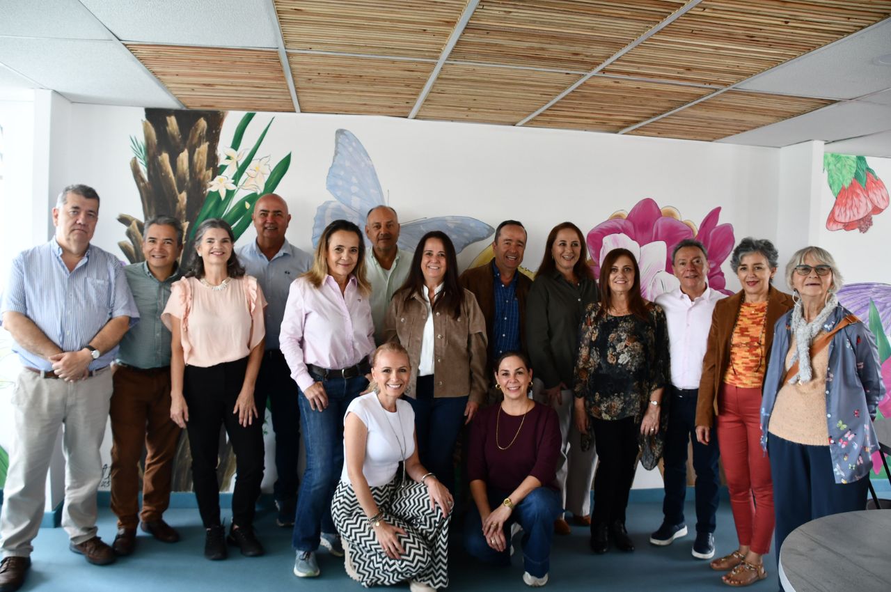 Graduados UAM de Odontología visitaron su universidad. Graduados UAM de Odontología regresan a su alma máter