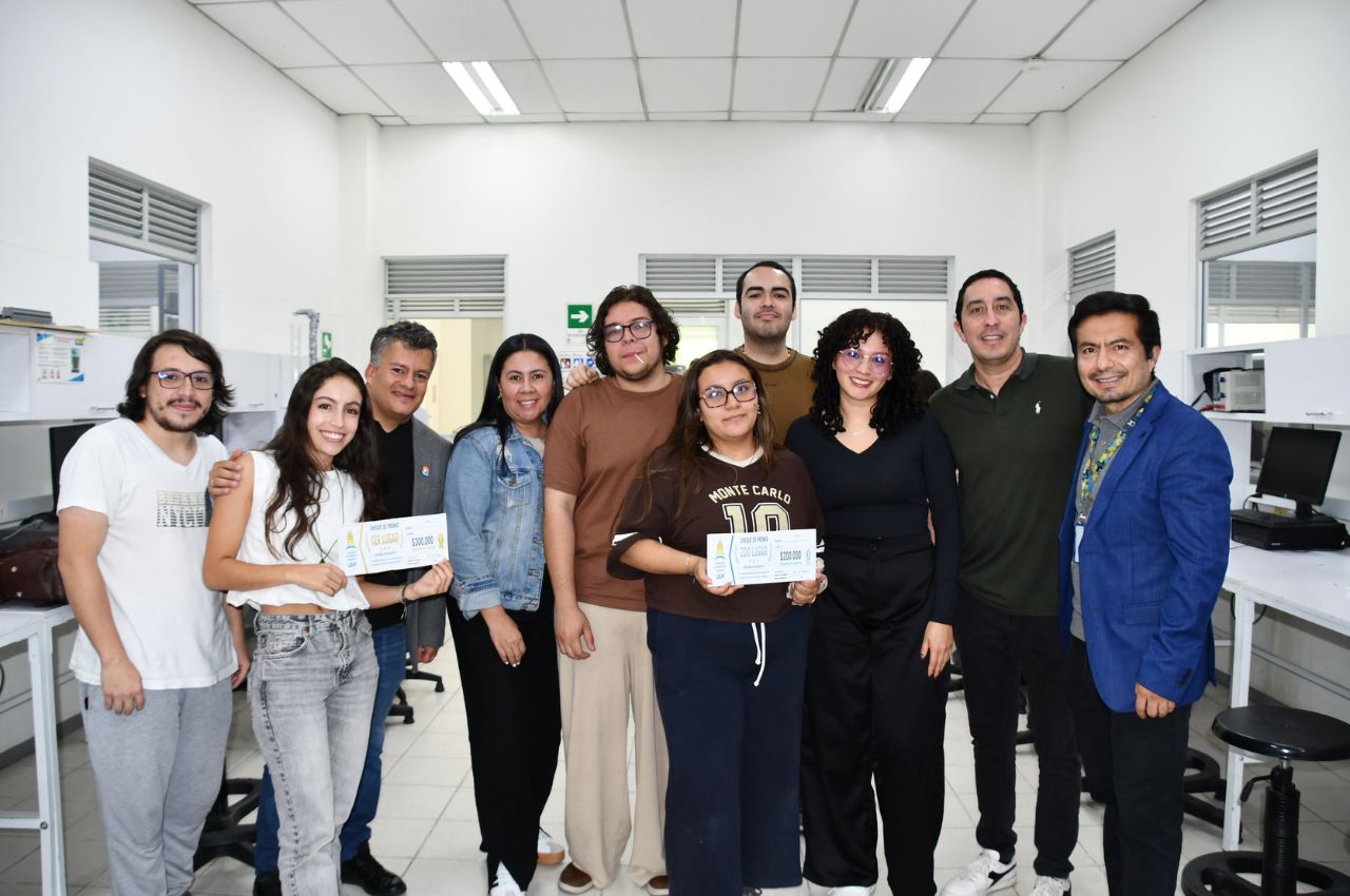 Estudiantes de Ingeniería Electrónica crearon invernaderos inteligentes