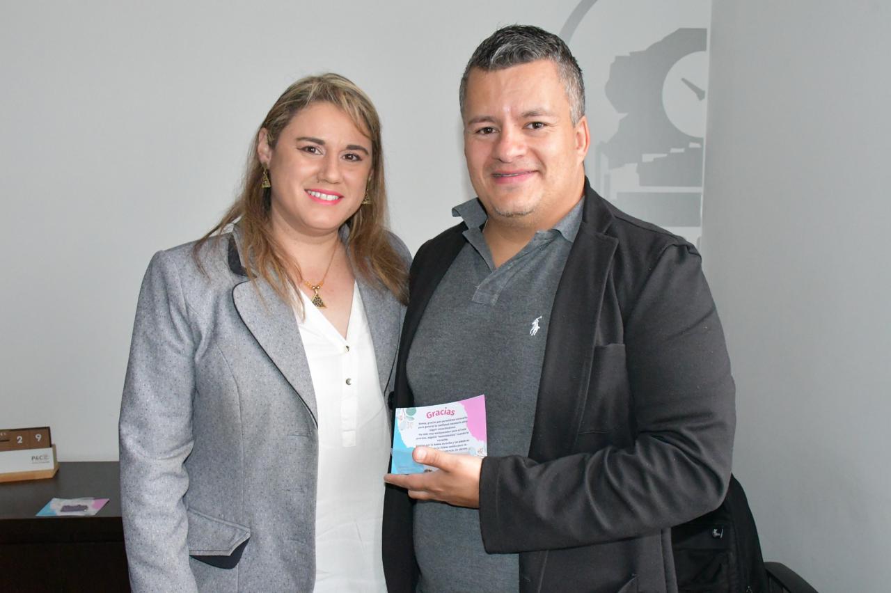 Liderazgo Femenino. Nancy Liliana Mahecha Bedoya con su mentor Kenny Mauricio Gómez