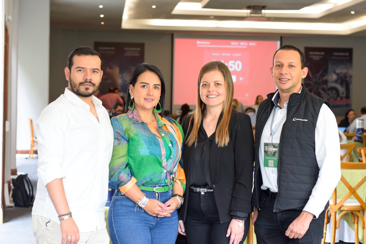 Federico Tangarife Martínez, Valentina Carvajal Castellanos, Olga Idárraga Bedoya y Carlos Mario González participaron de la Rueda de Negocios.