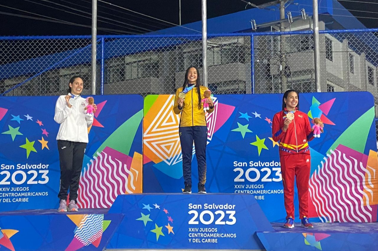 Estudiante UAM gana medallas de oro y bronce