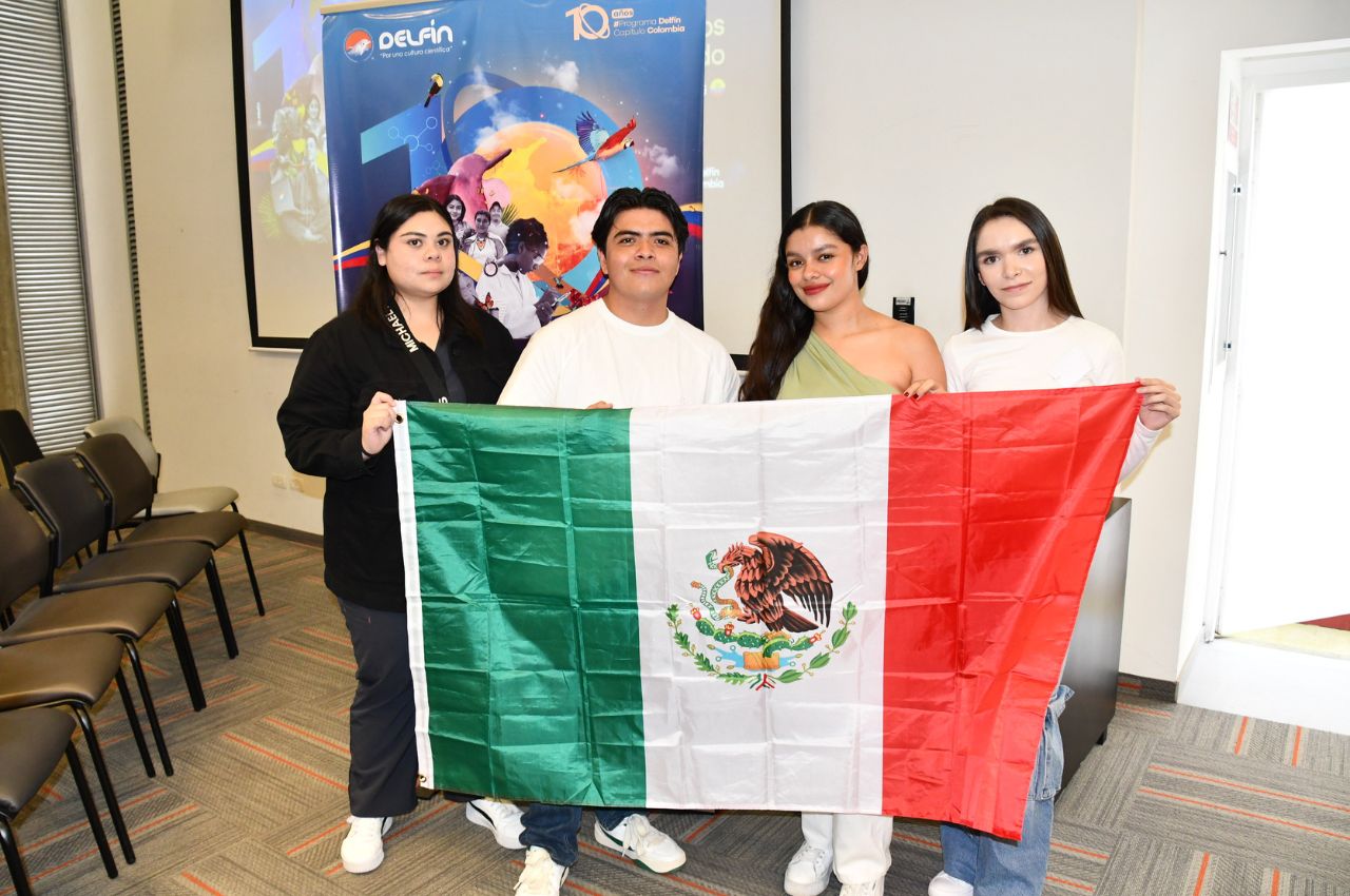 Estudiantes mexicanos del Programa Delfín participaron de la celebración de los 10 años.