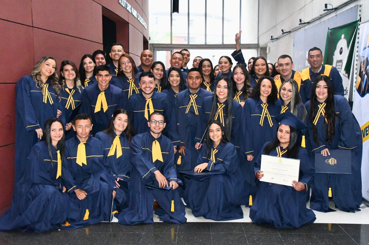 graduados UAM comprometidos con la calidad