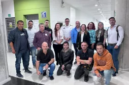 Diversos actores del Clúster Metalmecánico se reunieron en la UAM con la Armada Nacional.