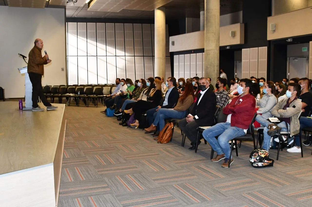 Emprendedores de Manizales reciben capacitación en la UAM