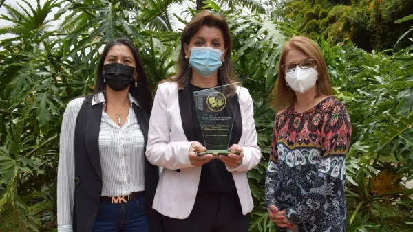 Colgate Palmolive exalta a Ondotología UAM