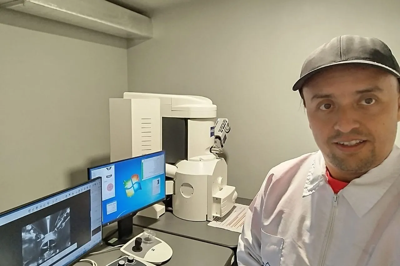 Investigador UAM realiza pasantía internacional en Chile.