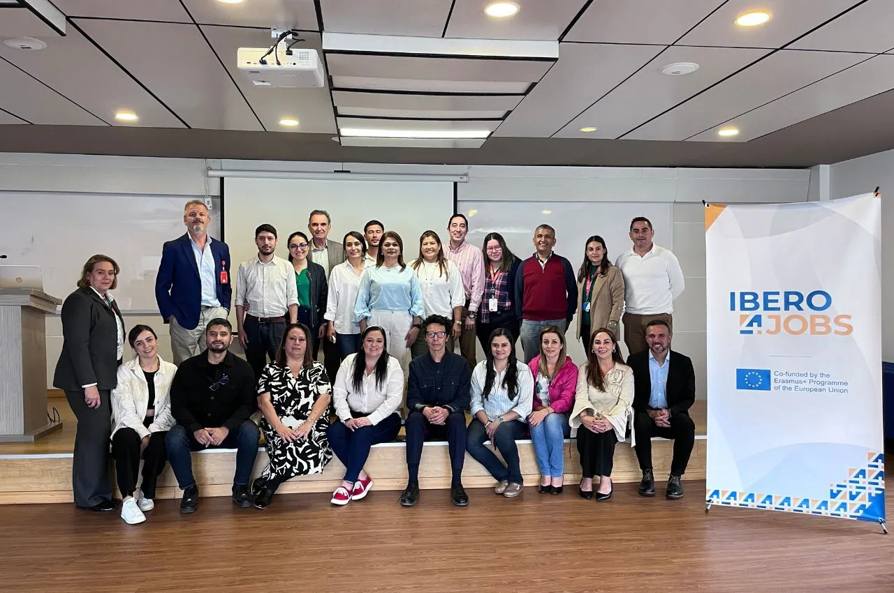 Empresarios y la UAM se unen para fortalecer la empleabilidad con el Programa UAM Dual Skills.