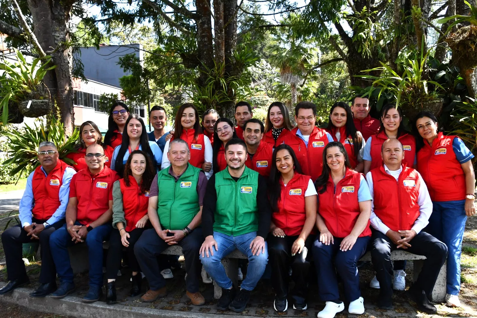 Grupo de personas que conforman la brigada UAM