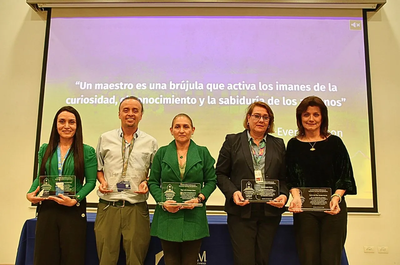 Docentes reconocidos en el día del maestro UAM.