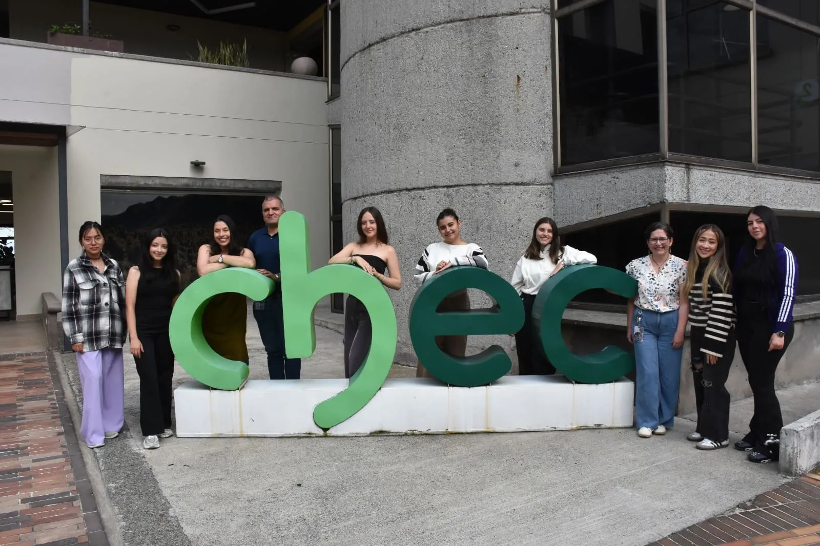 Estudiantes UAM promueven la economía circular en CHEC Grupo EPM