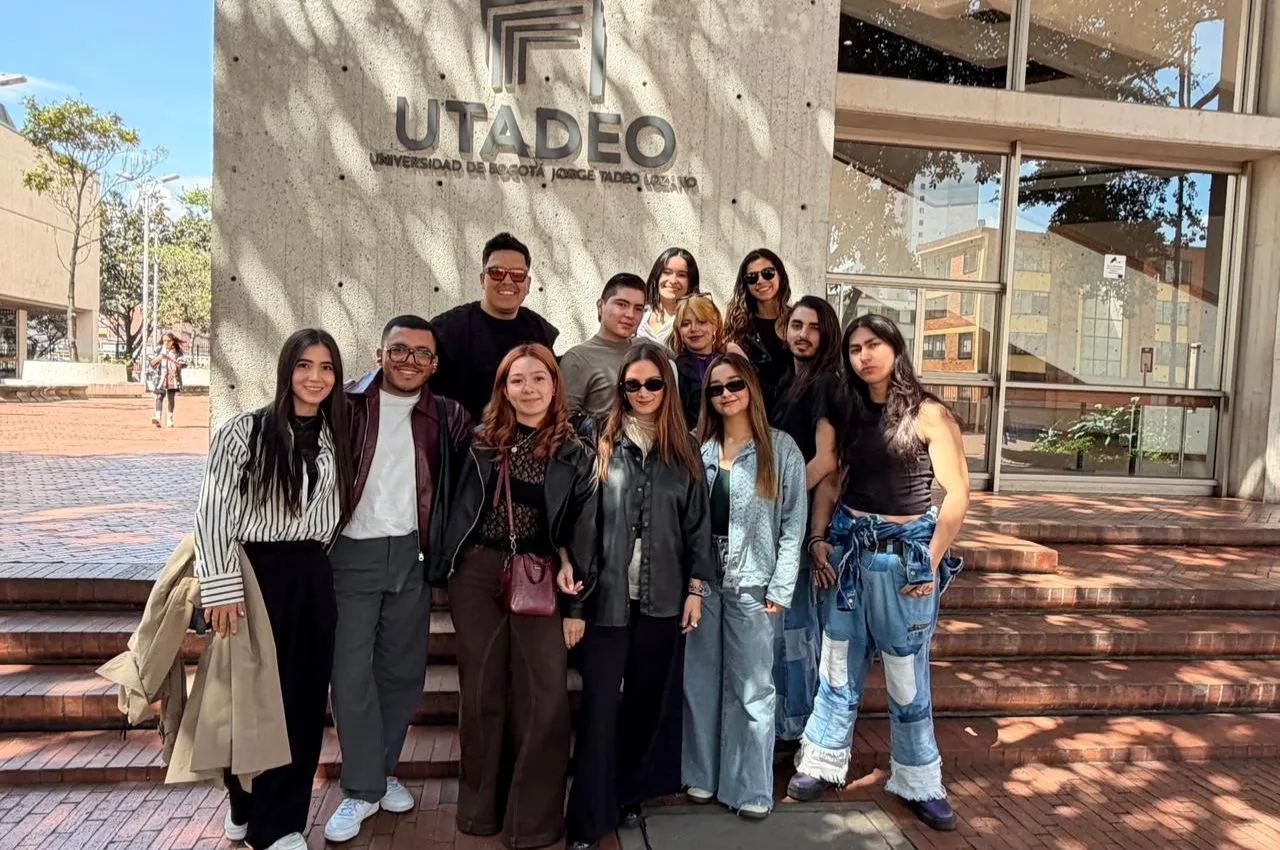 Estudiantes de Diseño de Moda en misión académica
