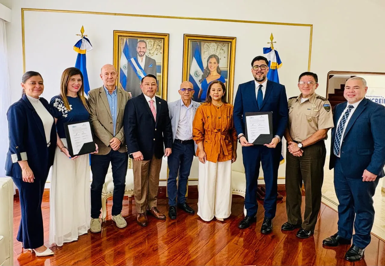 Manizales consolida una nueva alianza con El Salvador para fortalecer la educación